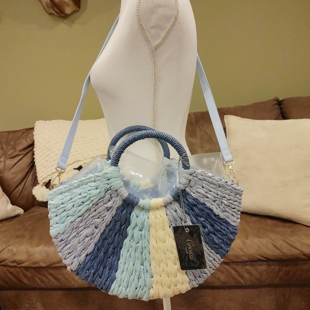 CROSSI Woven Rattan Bag in Pastel 14”W x 9”H x 4”D - Picture 4 of 10